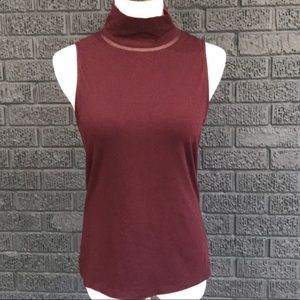 Sleeveless mock turtleneck